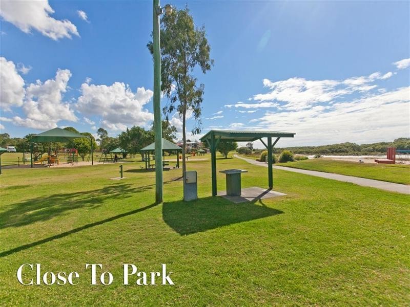 52 Agnes Street, Birkdale QLD 4159