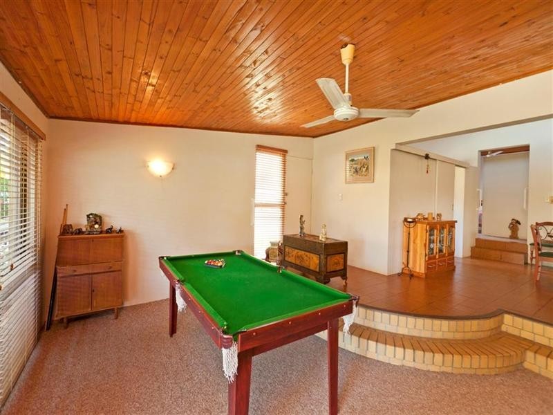 52 Agnes Street, Birkdale QLD 4159