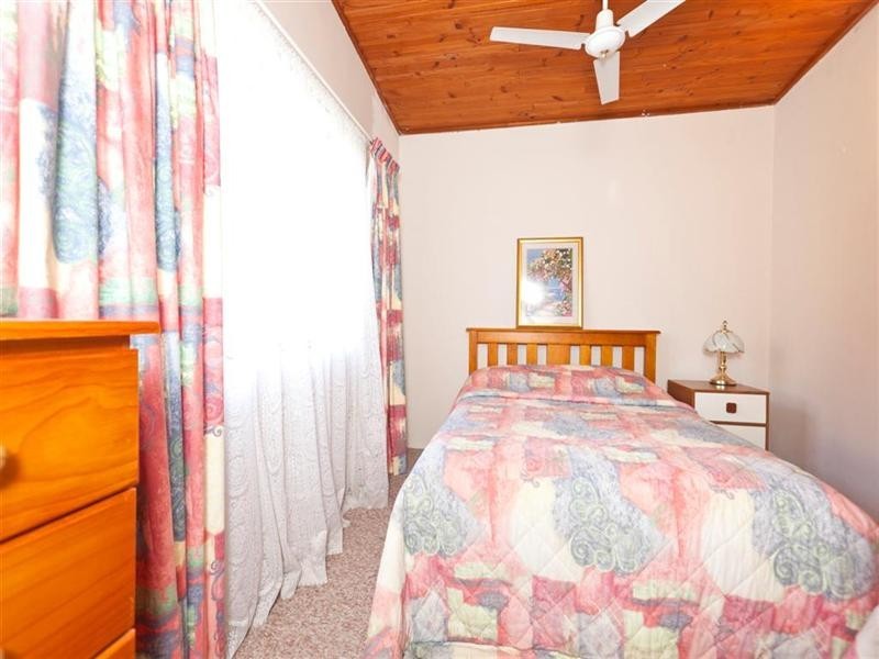 52 Agnes Street, Birkdale QLD 4159