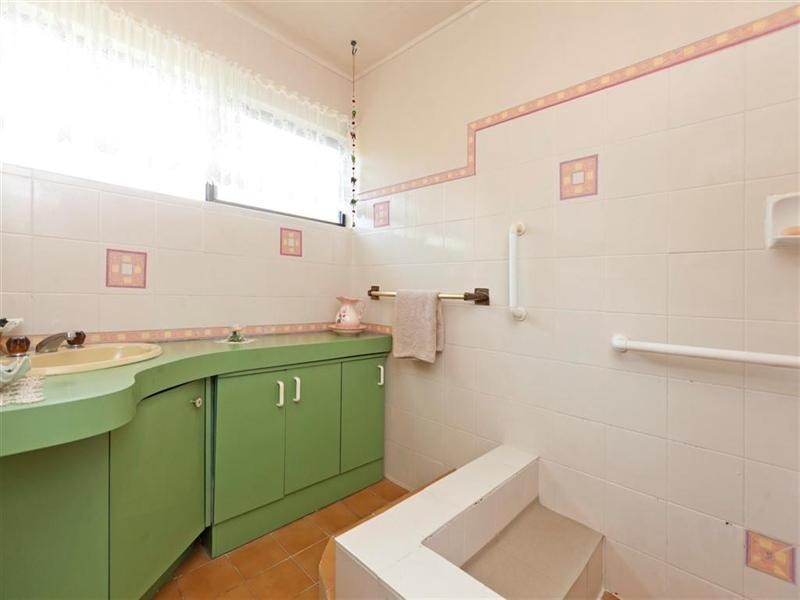 52 Agnes Street, Birkdale QLD 4159