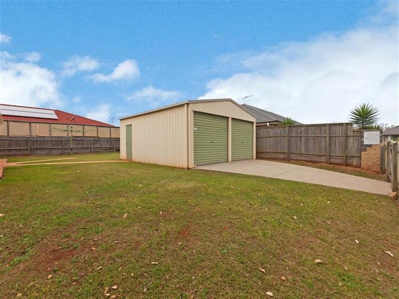 2 Parklane Road, Victoria Point QLD 4165