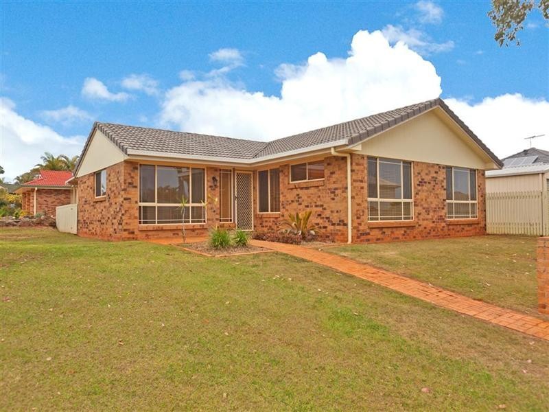 2 Parklane Road, Victoria Point QLD 4165