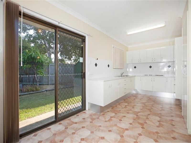 8 Mitch Lane, Capalaba QLD 4157