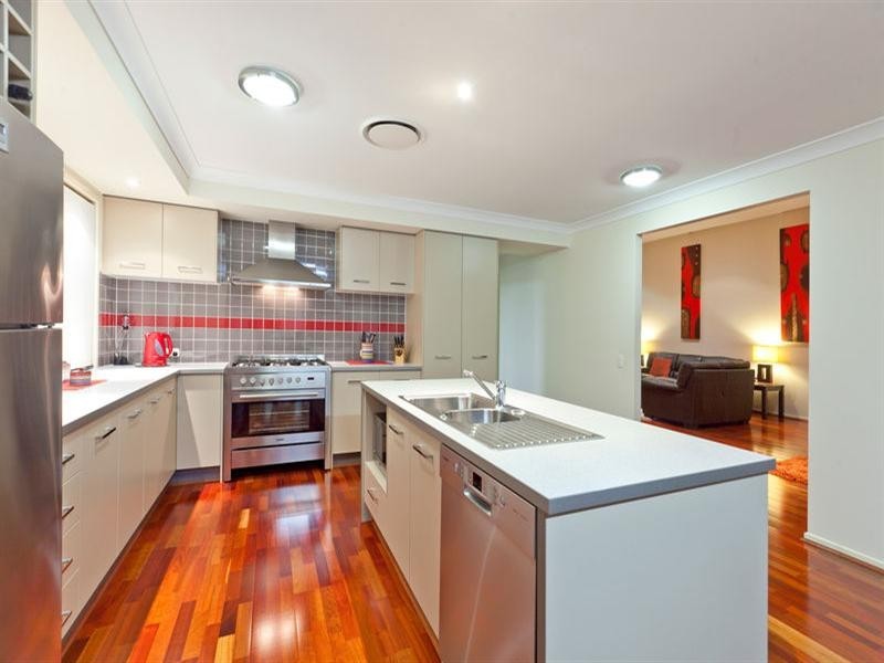 5 Waterview Place, Birkdale QLD 4159