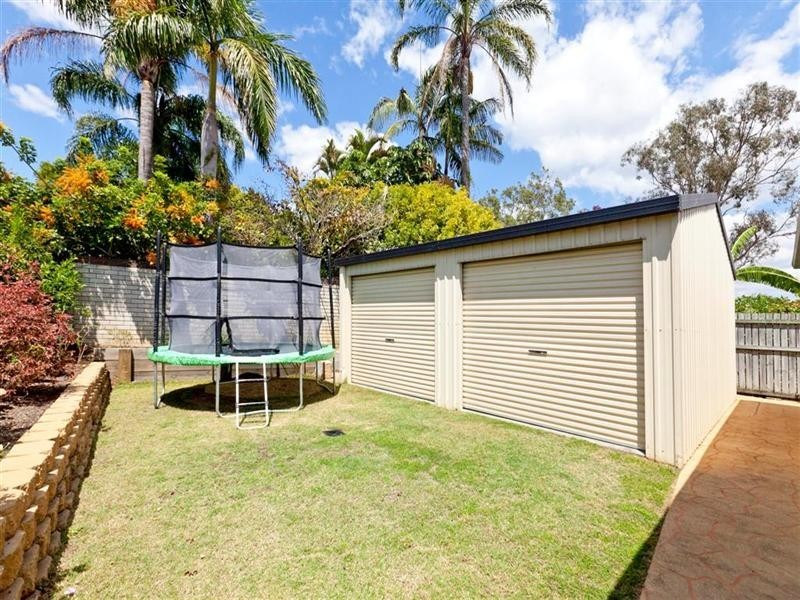 17 Orangegrove Court, Birkdale QLD 4159