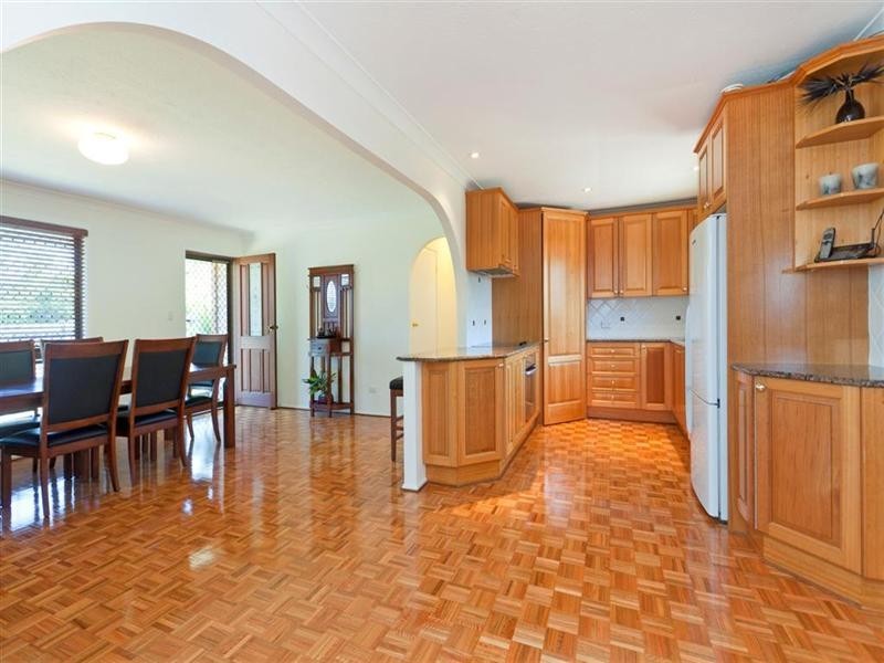 13 Phillip Street, Cleveland QLD 4163