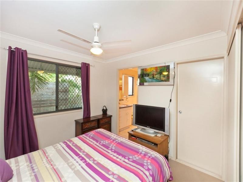 2/60 Queen Street, Cleveland QLD 4163