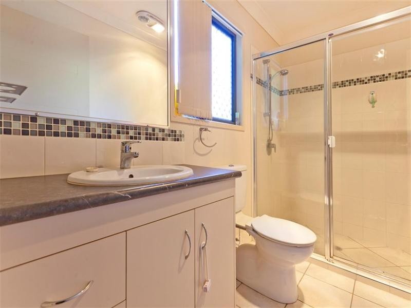 2/60 Queen Street, Cleveland QLD 4163