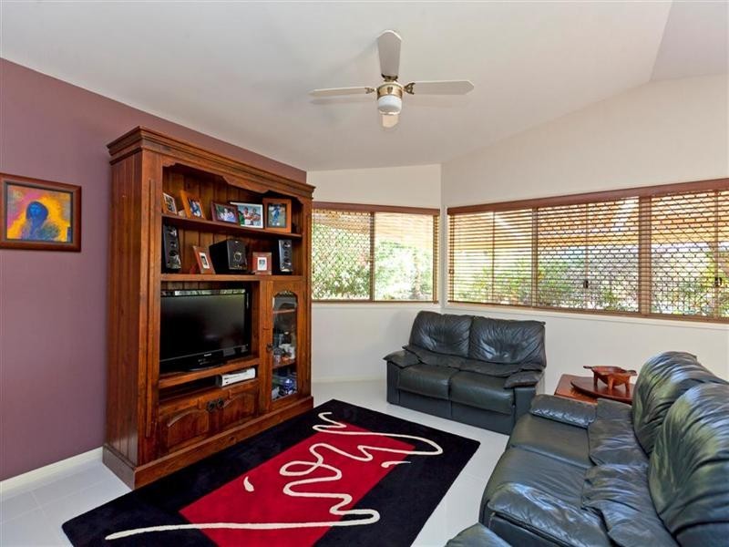49 Hanover Drive, Alexandra Hills QLD 4161