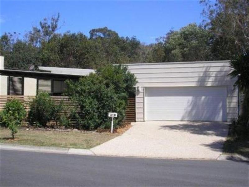 11 SERENE Place, Birkdale QLD 4159