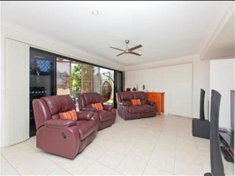 11 SERENE Place, Birkdale QLD 4159