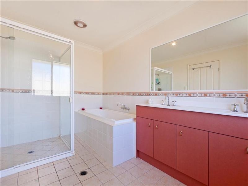 36 Moreton View Crescent, Thornlands QLD 4164
