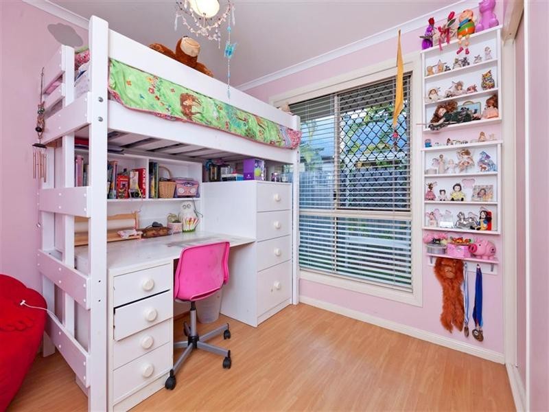 13 Jennifer Street, Birkdale QLD 4159