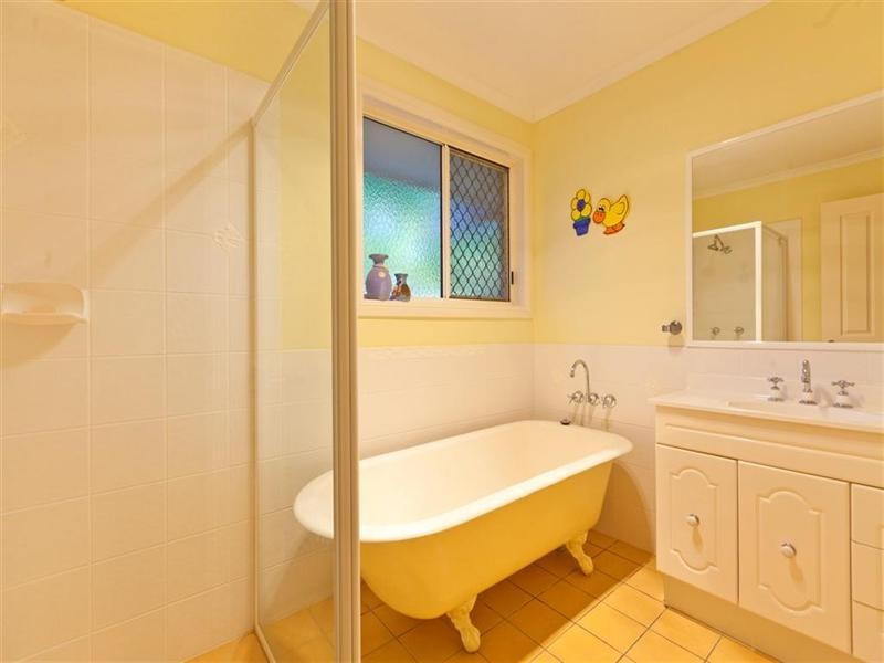 13 Jennifer Street, Birkdale QLD 4159