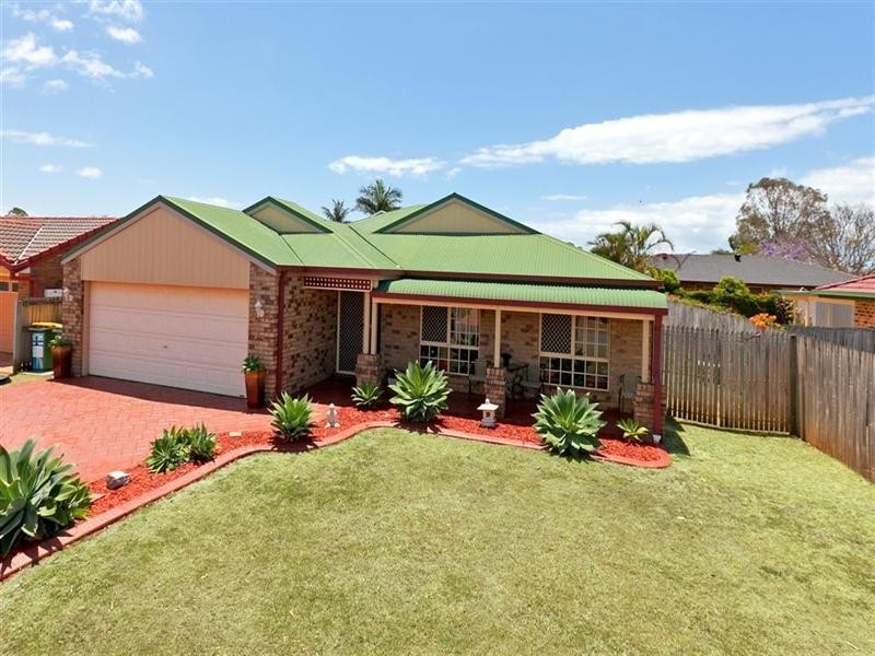 9 Minetta Street, Victoria Point QLD 4165