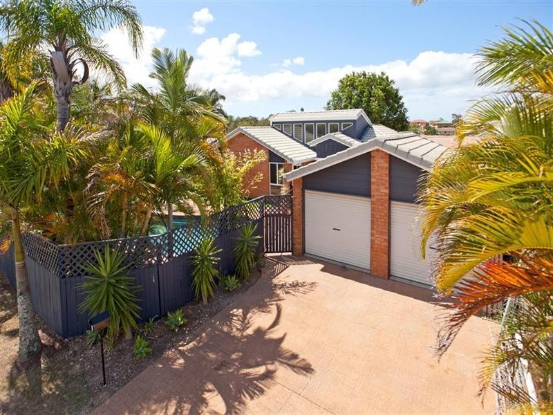 8 Champagne Crescent, Thornlands QLD 4164
