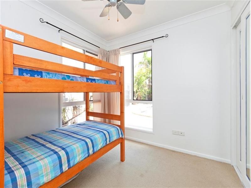 8 Champagne Crescent, Thornlands QLD 4164