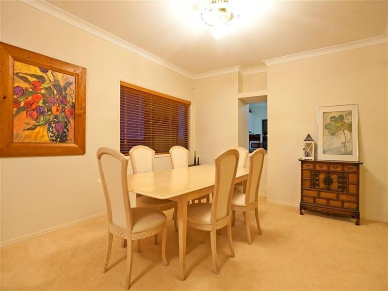 18 Seaspray Street, Thornlands QLD 4164