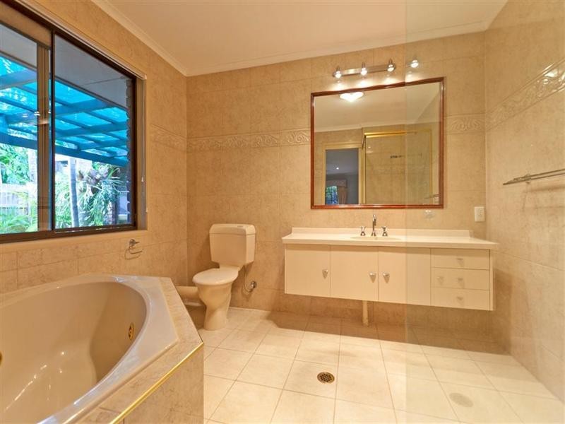 18 Alexandra Circuit, Alexandra Hills QLD 4161
