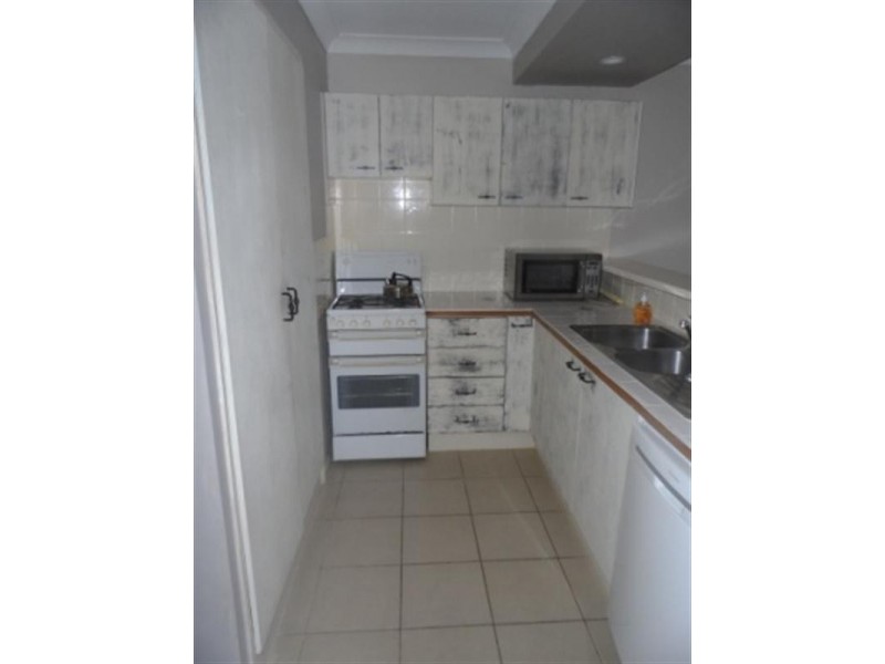 87-14 KENSINGTON Place, Birkdale QLD 4159