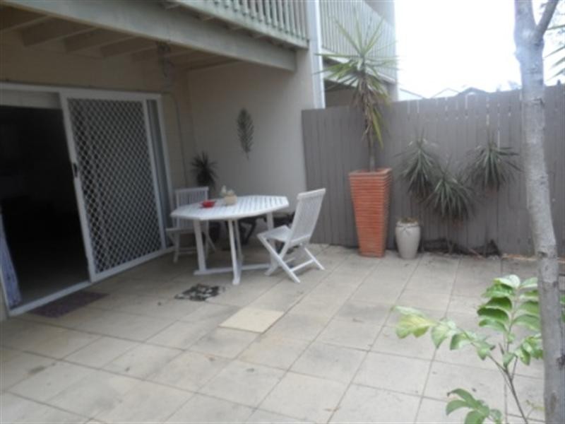 87-14 KENSINGTON Place, Birkdale QLD 4159