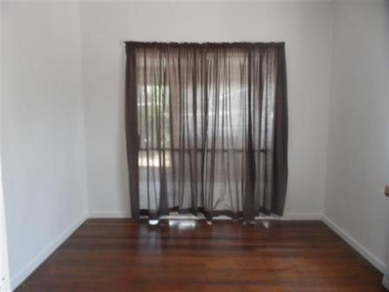 2 DAVID Street, Thorneside QLD 4158