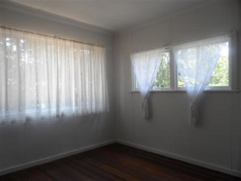 2 DAVID Street, Thorneside QLD 4158