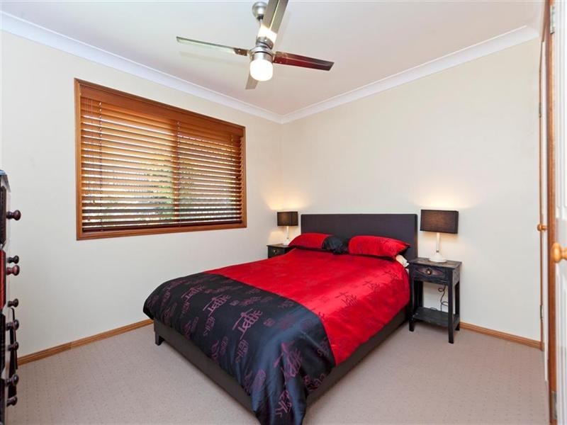 3 Day Court, Wellington Point QLD 4160