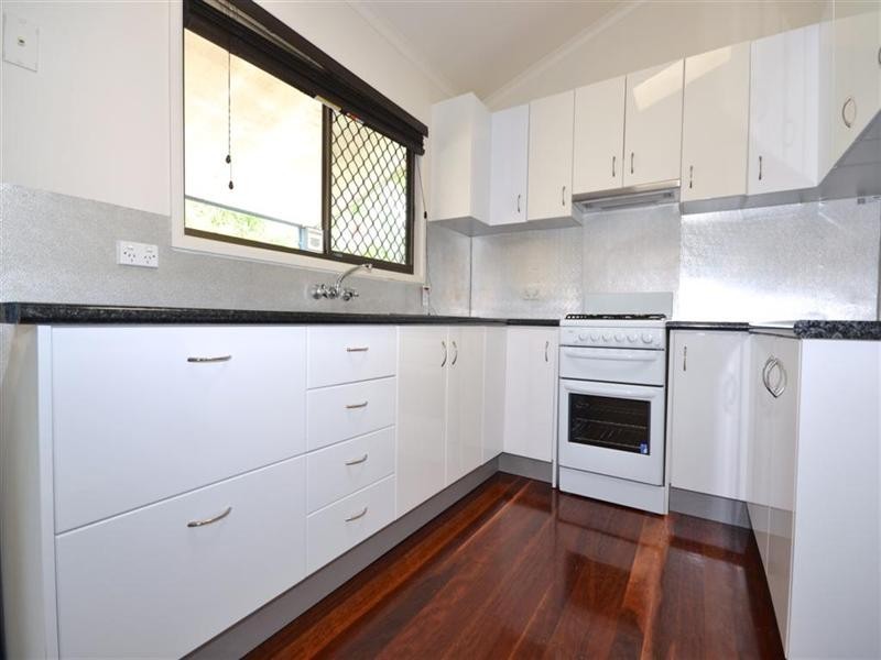 6 Banks Street, Capalaba QLD 4157