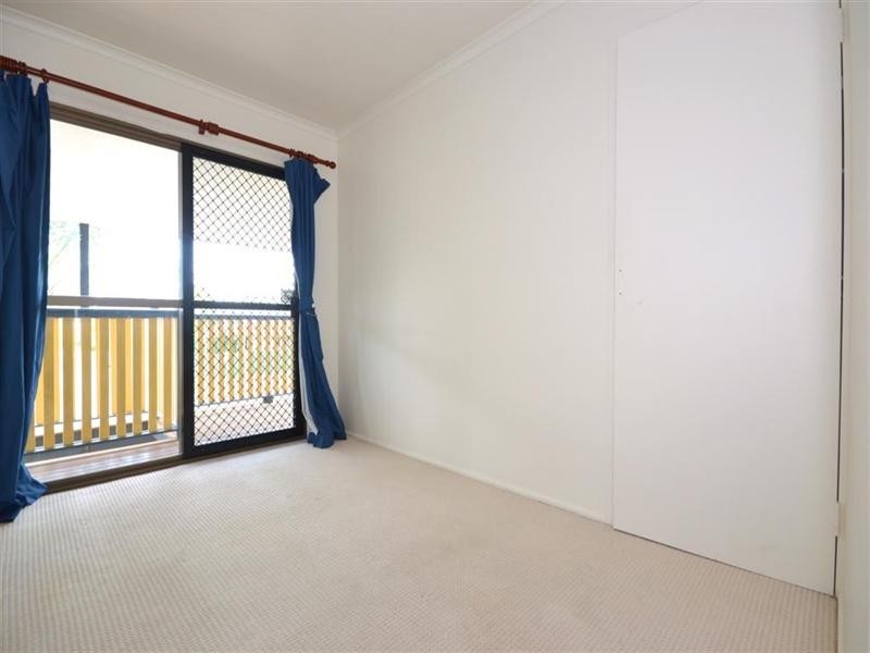 6 Banks Street, Capalaba QLD 4157