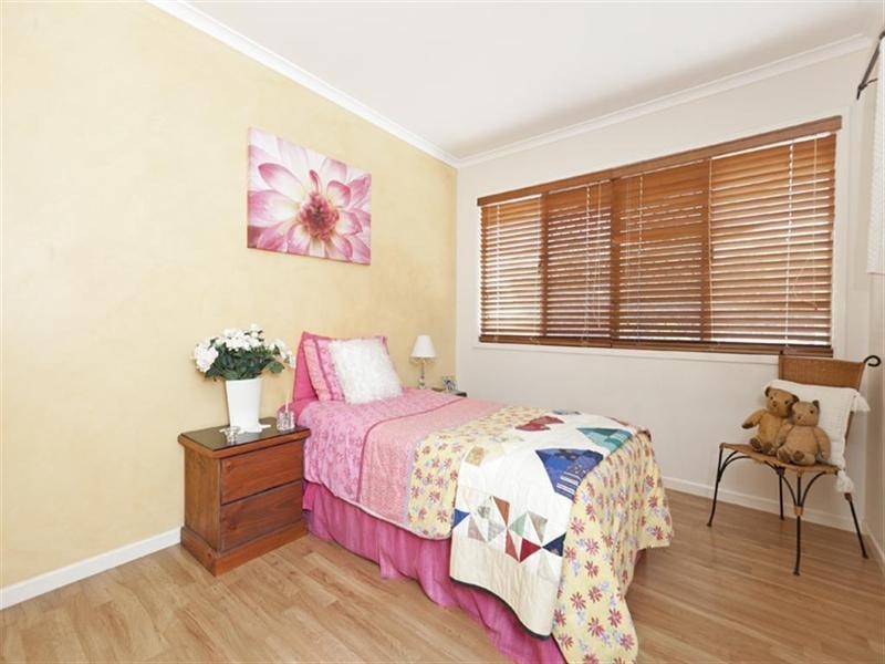 1 Marlin Street, Thorneside QLD 4158