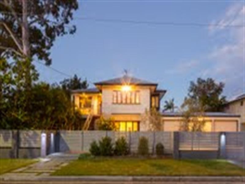 75 THORNESIDE Road, Thorneside QLD 4158