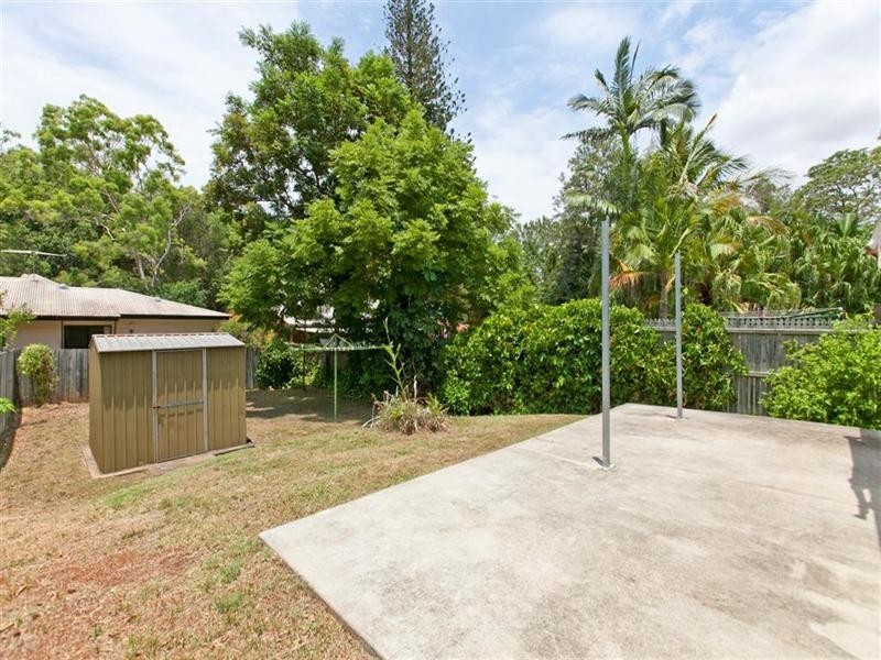 40 Frederick Street, Wellington Point QLD 4160