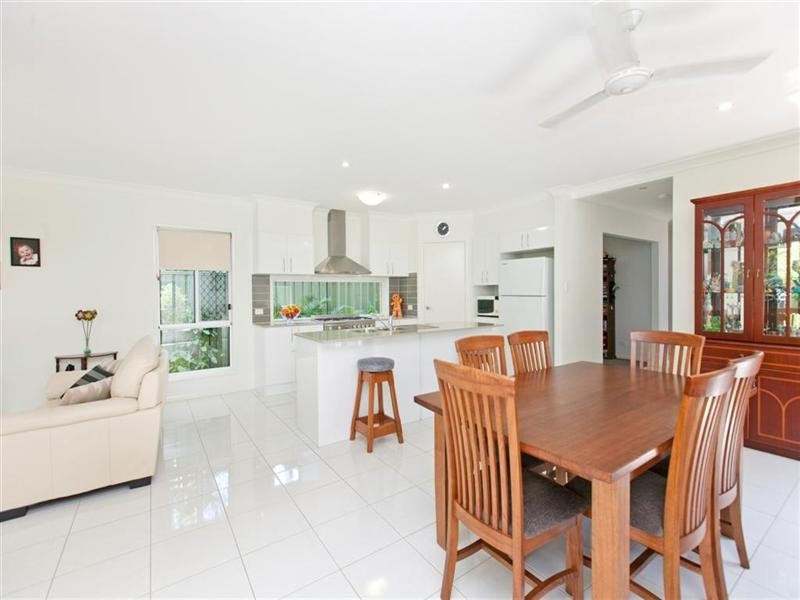 205 Mooroondu Road, Thorneside QLD 4158