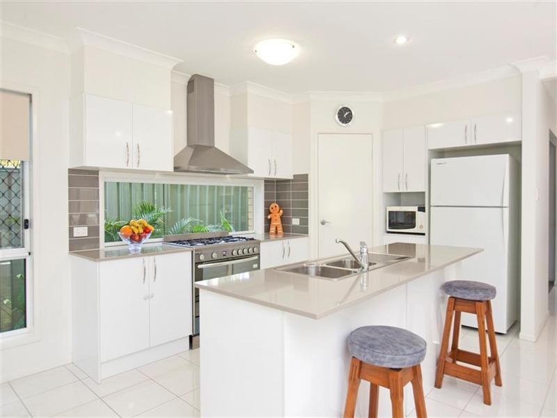 205 Mooroondu Road, Thorneside QLD 4158