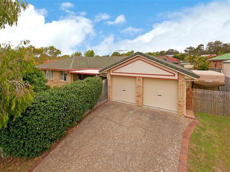 17 Cresthill Street, Birkdale QLD 4159