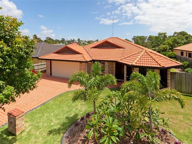 6 Bush Cherry Place, Thornlands QLD 4164