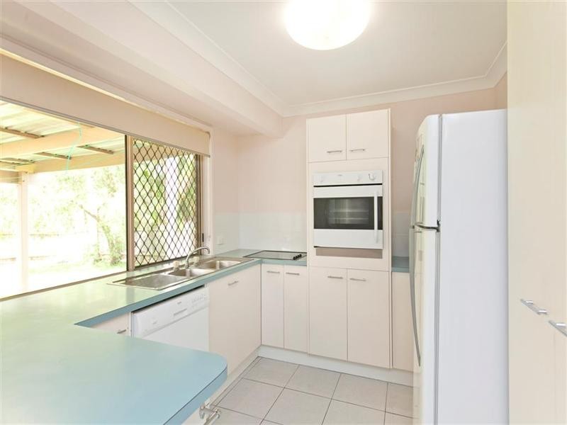 17 Weldon Street, Birkdale QLD 4159