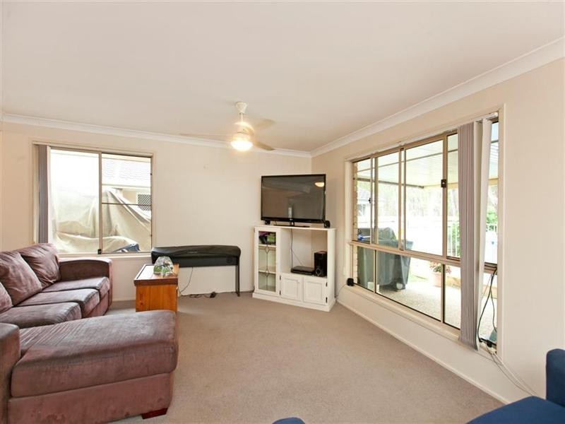 52 Coolnwynpin Way, Capalaba QLD 4157