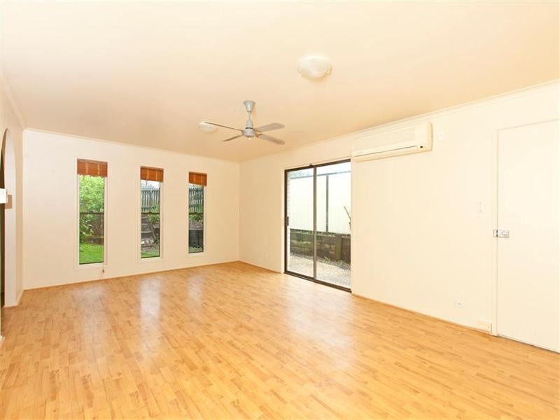 3 Spoonbill Street, Birkdale QLD 4159