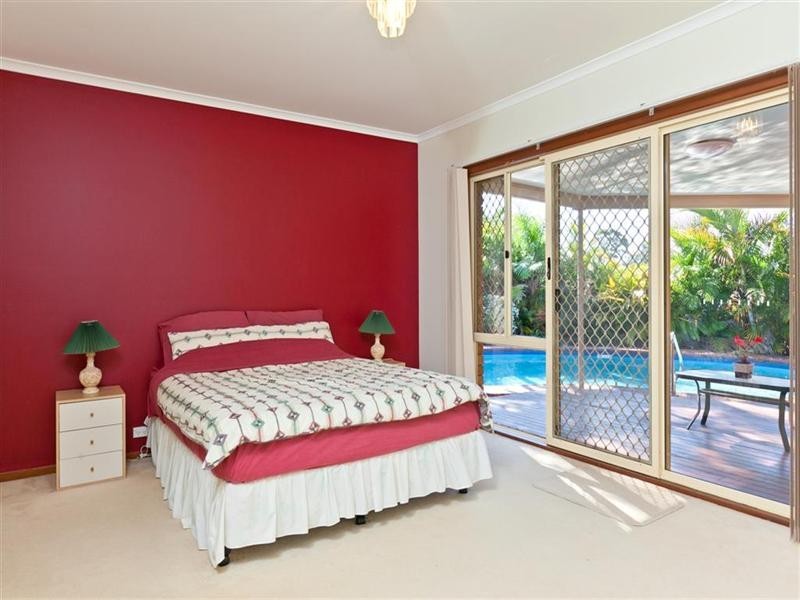 16 Ocean Street, Cleveland QLD 4163