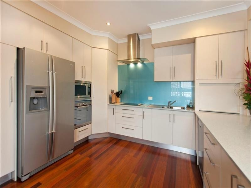 63 Barron Road, Birkdale QLD 4159