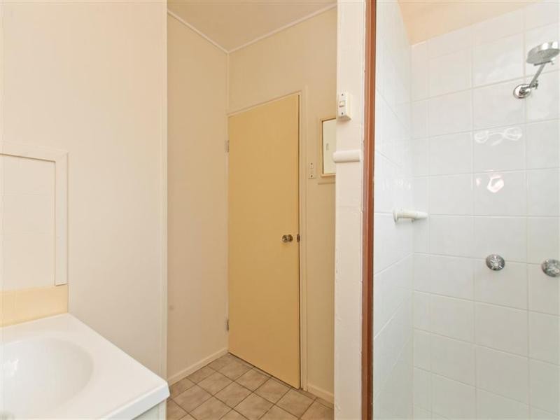 63 Barron Road, Birkdale QLD 4159