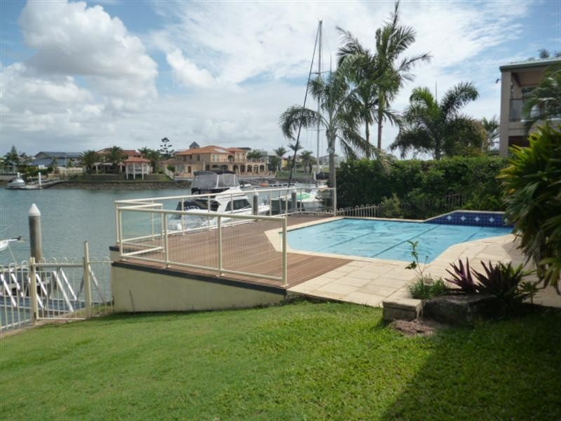 19 DORSAL Drive, Birkdale QLD 4159