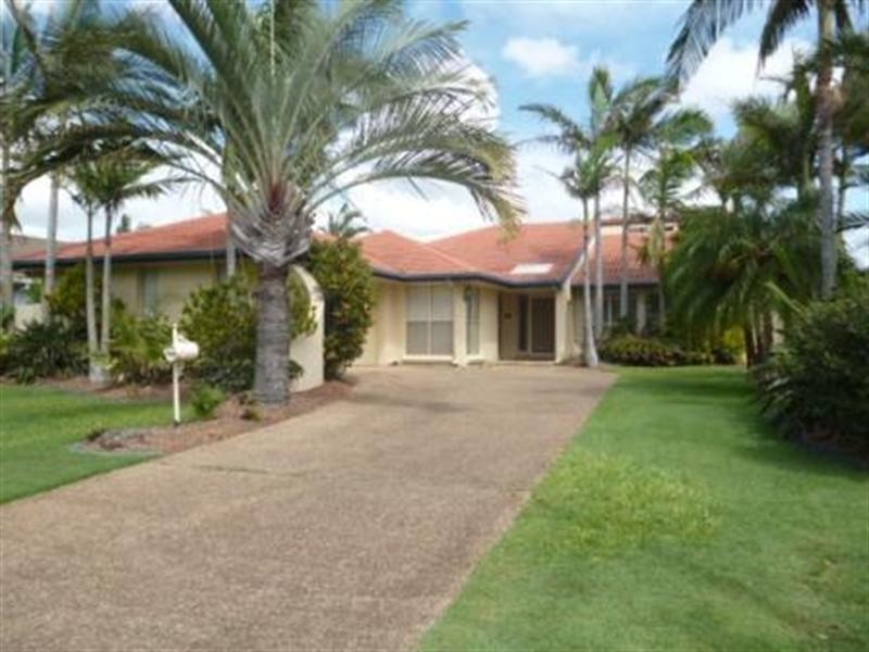 19 DORSAL Drive, Birkdale QLD 4159