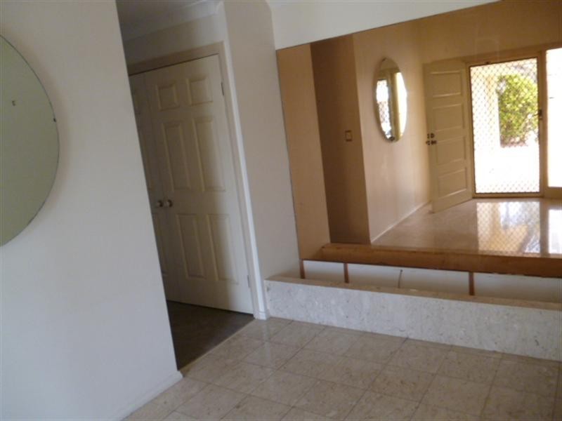 19 DORSAL Drive, Birkdale QLD 4159