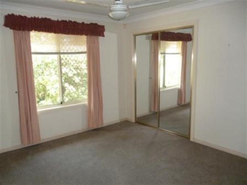 19 DORSAL Drive, Birkdale QLD 4159