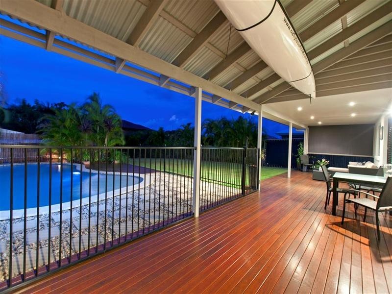 11 Riseborough Terrace, Cleveland QLD 4163