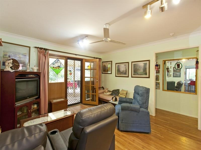 13 Lawson Street, Capalaba QLD 4157