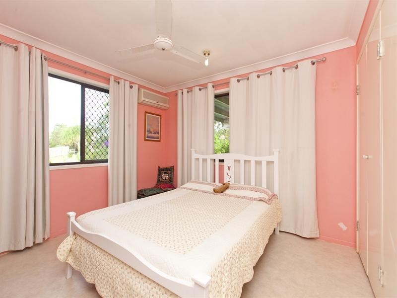 13 Lawson Street, Capalaba QLD 4157